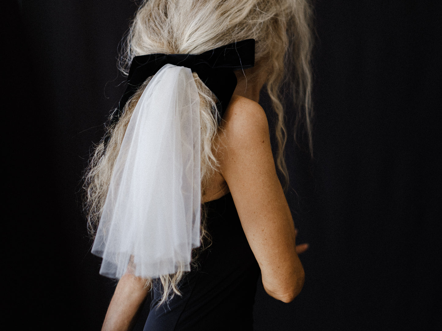 Velvet Bow Veil