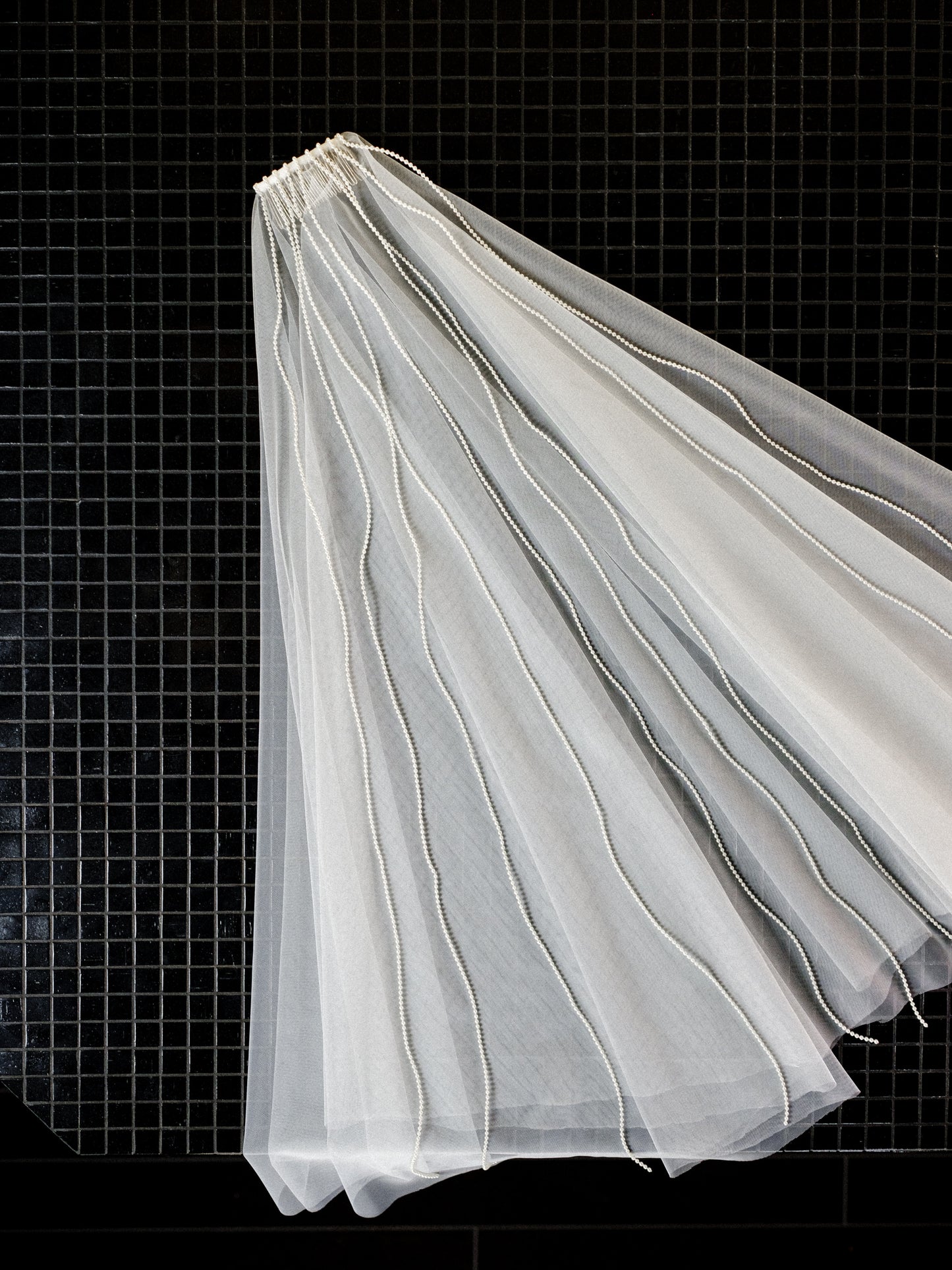 No Lace Veil