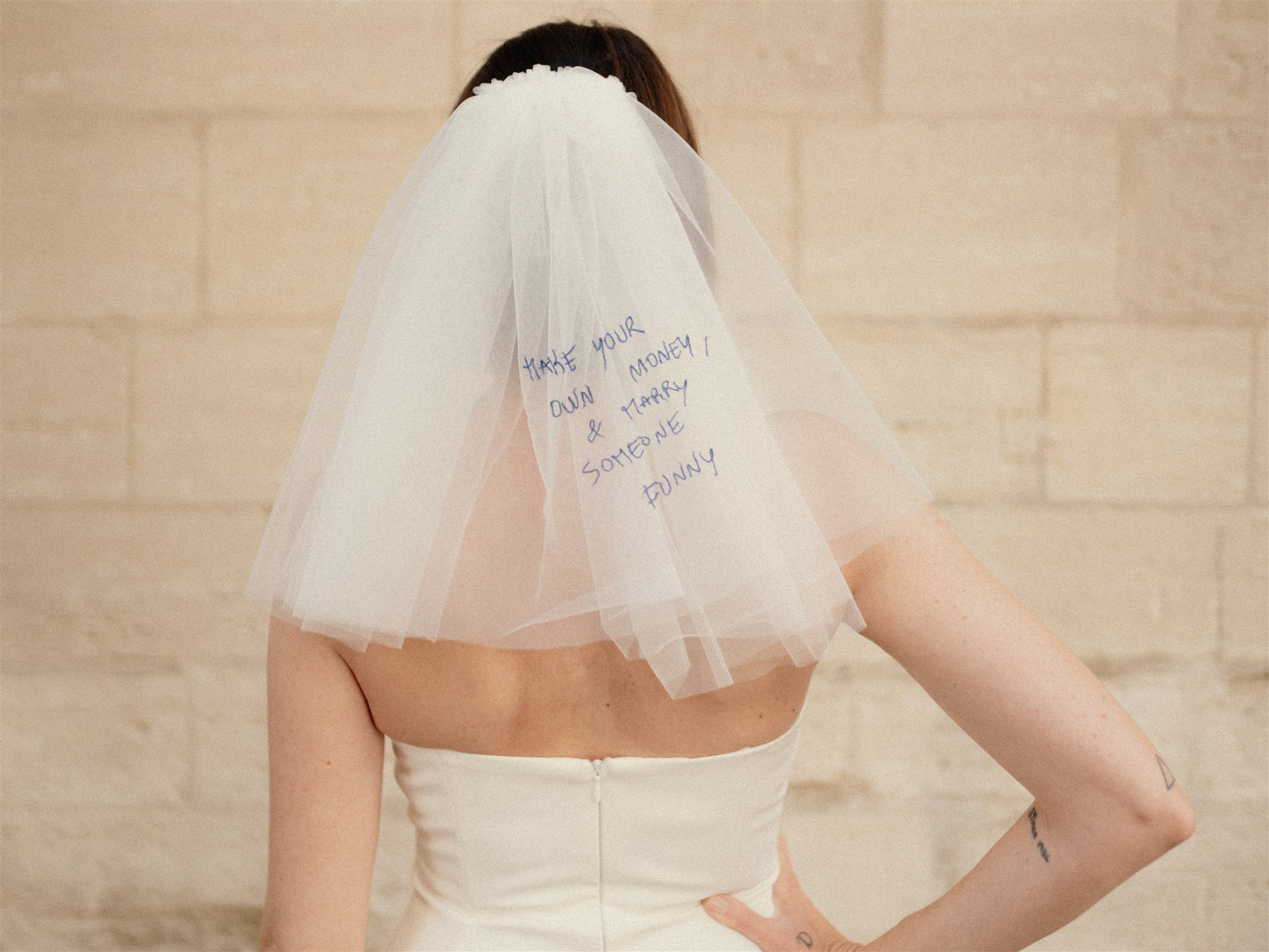 Marry someone funny Veil