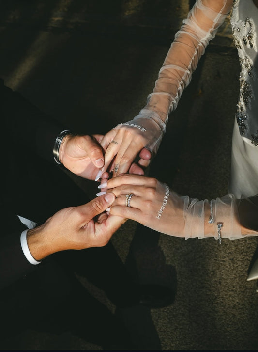 Manchettes de mariée personnalisées